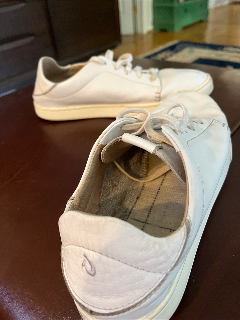 OluKai White Leather Low-Top Sneakers
